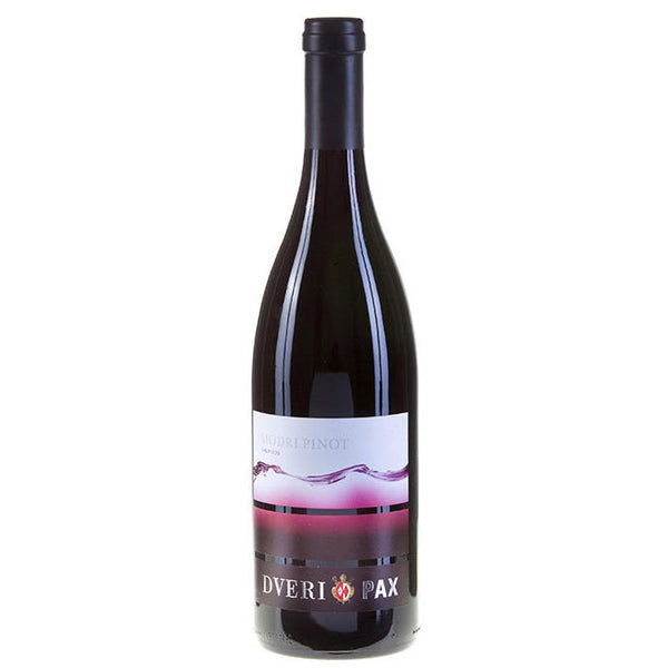 Dveri-Pax Modri Pinot. Pinot Noir aus Slowenien vom Weingut Dveri-Pax. Rotwein von bester Qualität.